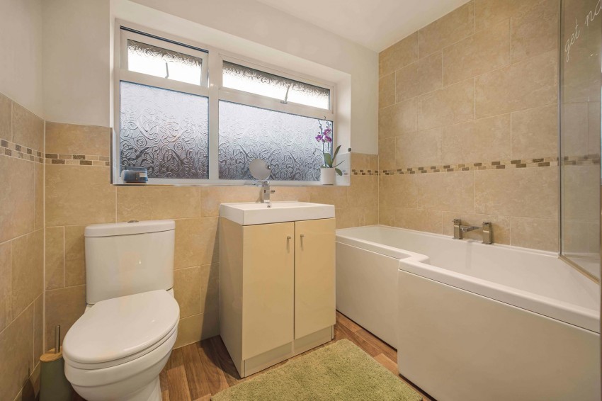 Images for Old Meadow Lane, Hale, WA15