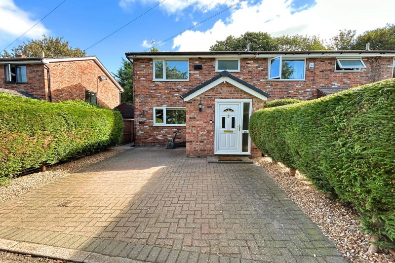 Crofters Court, Holmes Chapel, CW4