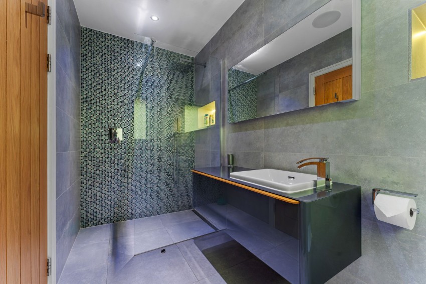 Images for Oughtrington Lane, Lymm, WA13