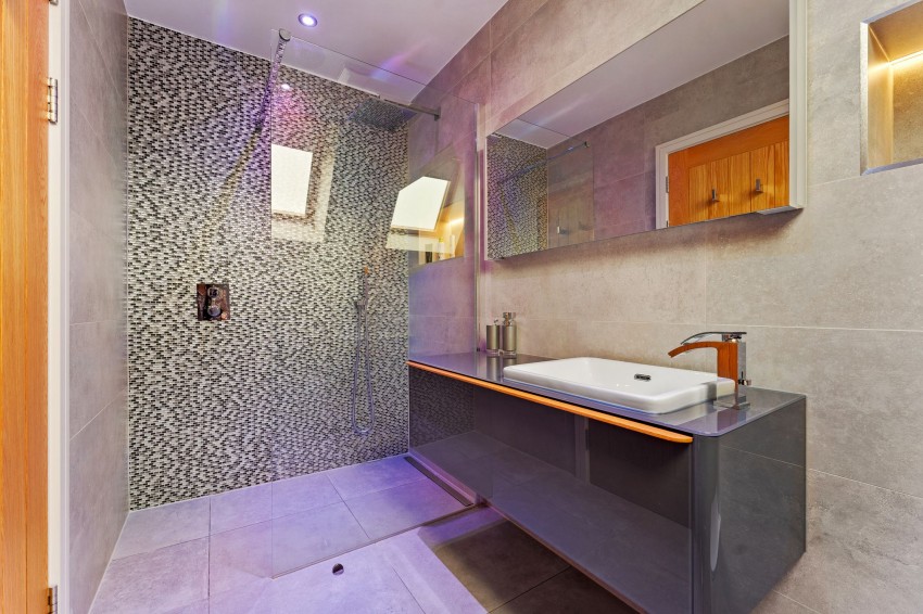 Images for Oughtrington Lane, Lymm, WA13