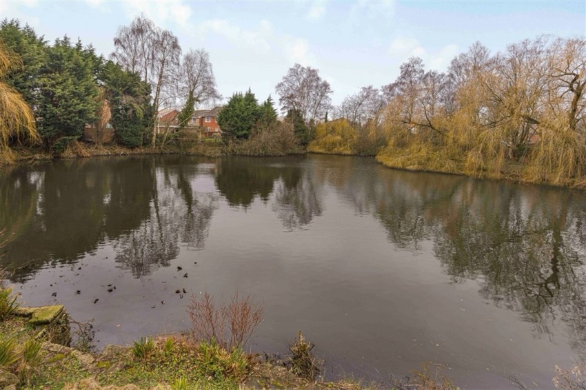 Images for Lakelands Close, Macclesfield, SK10