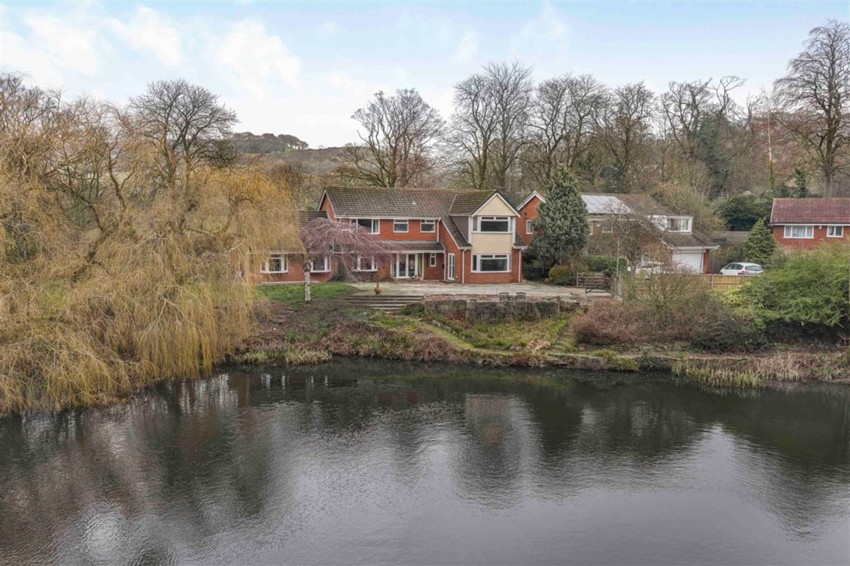 Images for Lakelands Close, Macclesfield, SK10