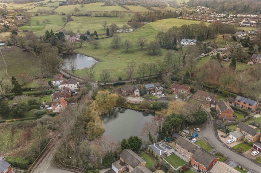 Images for Lakelands Close, Macclesfield, SK10