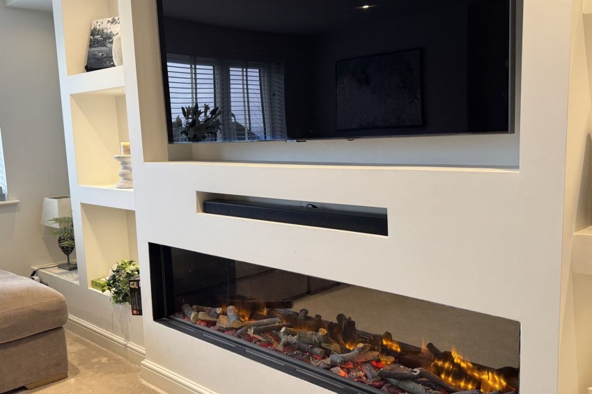 Images for Highcroft, Hyde, SK14