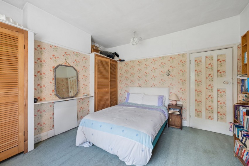Images for Framingham Road, Sale, M33
