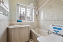 Images for Framingham Road, Sale, M33