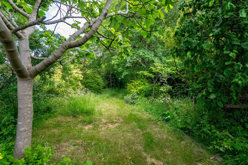 Images for Framingham Road, Sale, M33