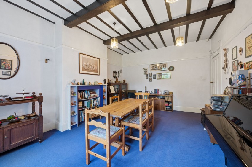 Images for Framingham Road, Sale, M33