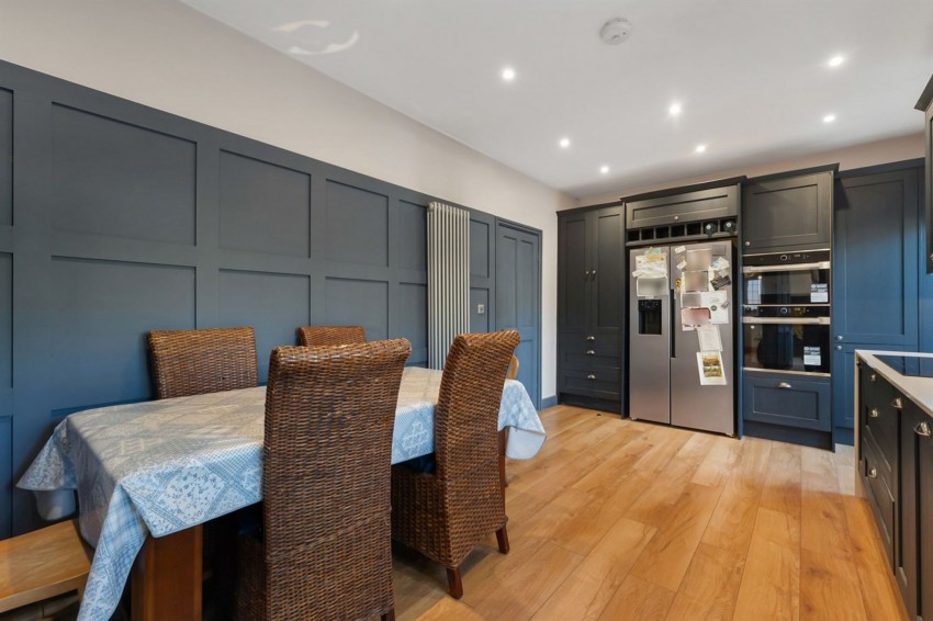 Images for Little Ees Lane, Sale, M33