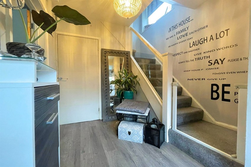 Images for Wenlock Road, Sale, M33