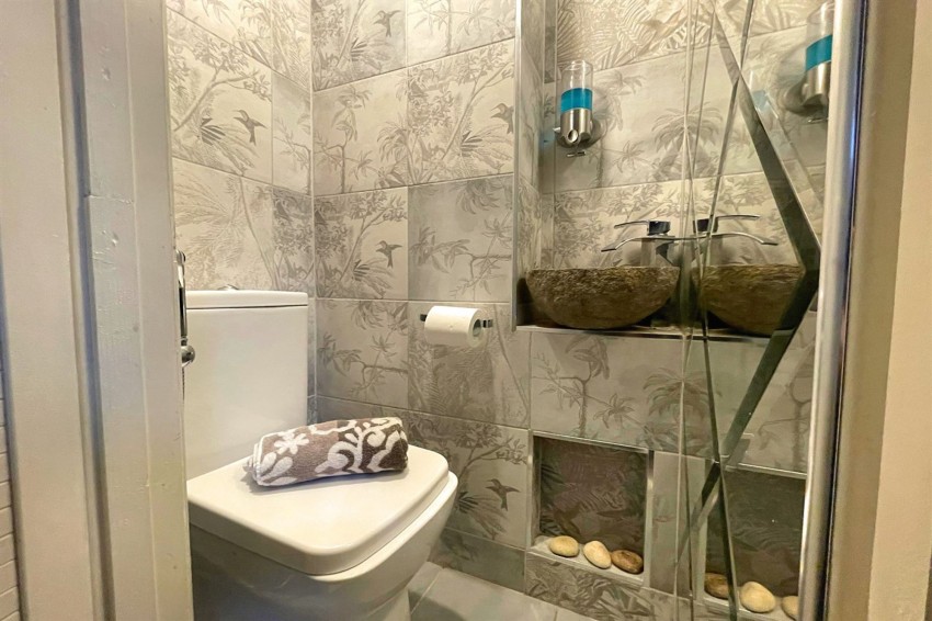 Images for Wenlock Road, Sale, M33