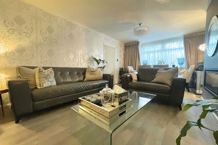 Images for Wenlock Road, Sale, M33