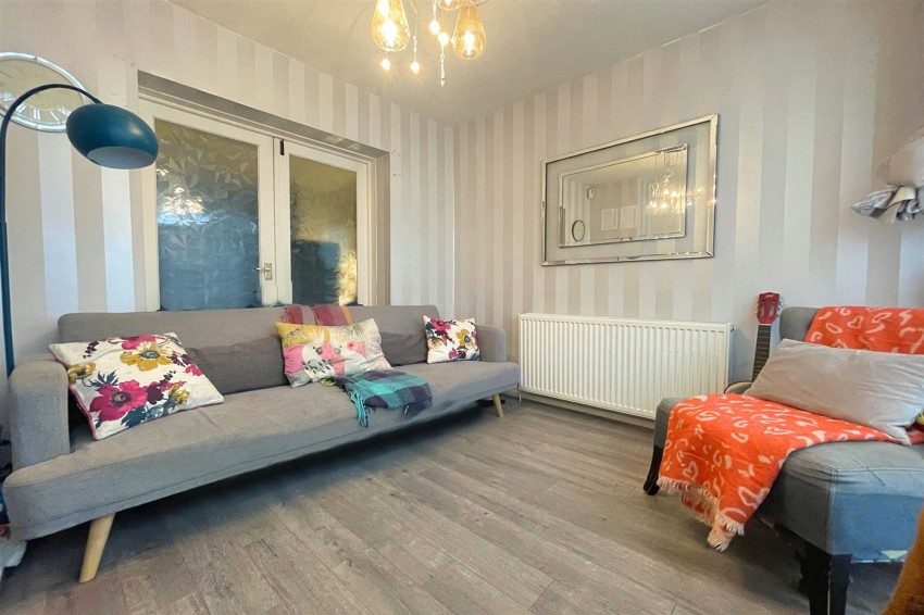 Images for Wenlock Road, Sale, M33