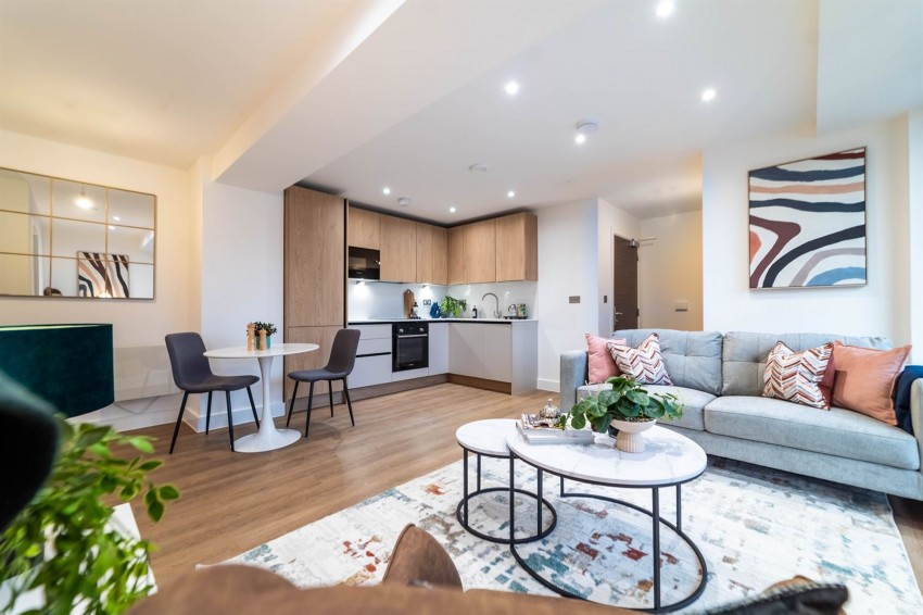 Images for 126-150 Washway Road, Cheshire, M33