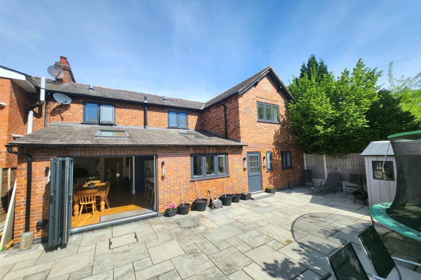 Images for Fairfield Gardens, Stockton Heath, WA4