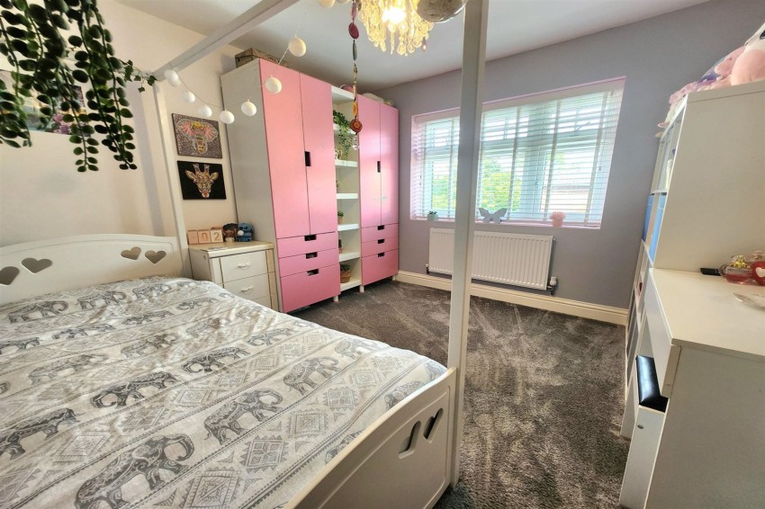 Images for Fairfield Gardens, Stockton Heath, WA4