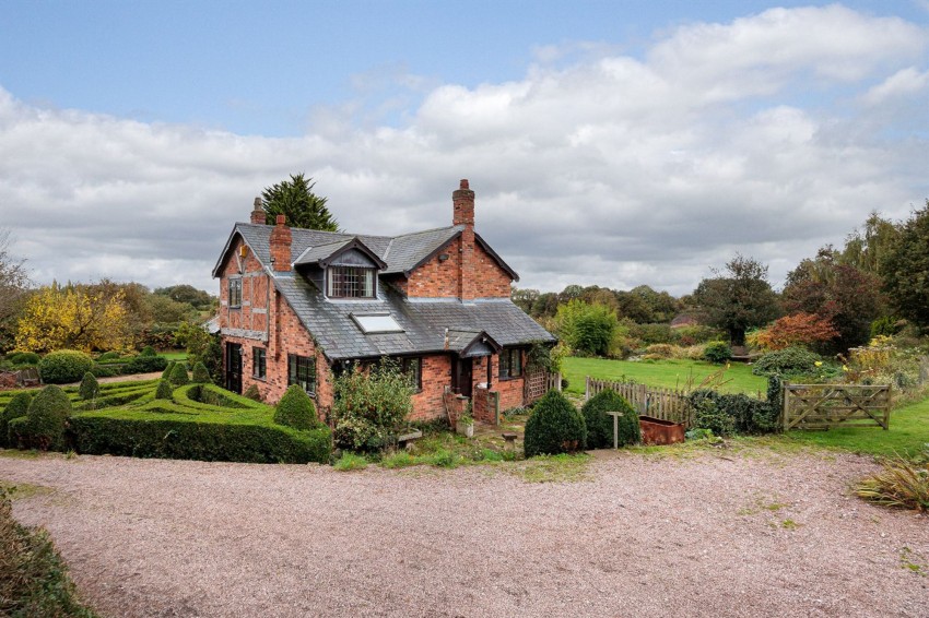 Images for Beauty Bank, Whitegate, CW8