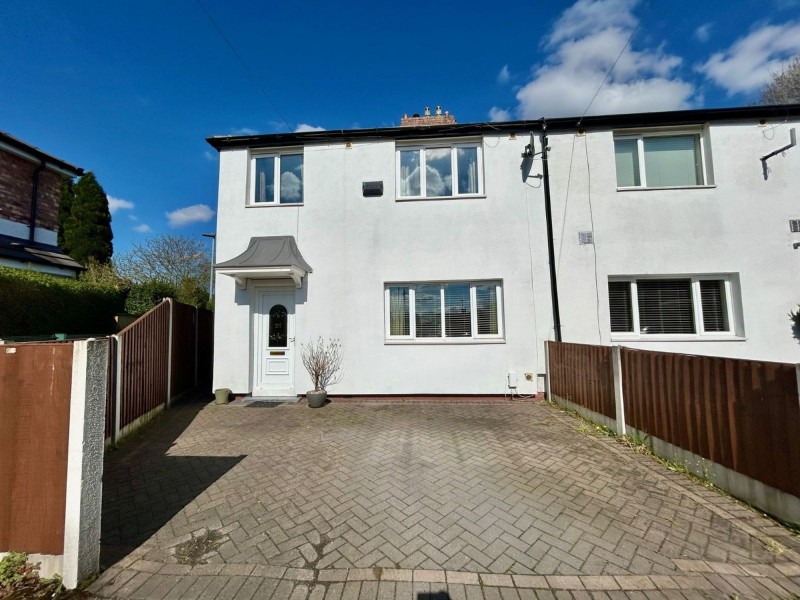 Elmstead Avenue, Withington, M20