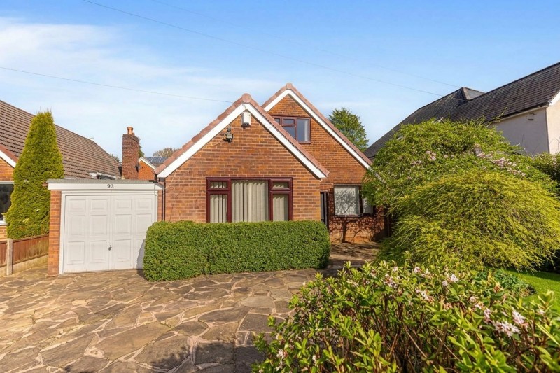 Chapel Lane, Hale Barns, WA15