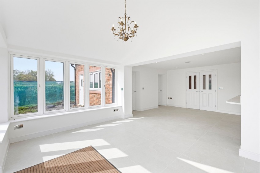 Images for Oak Gardens, Bunbury, CW6