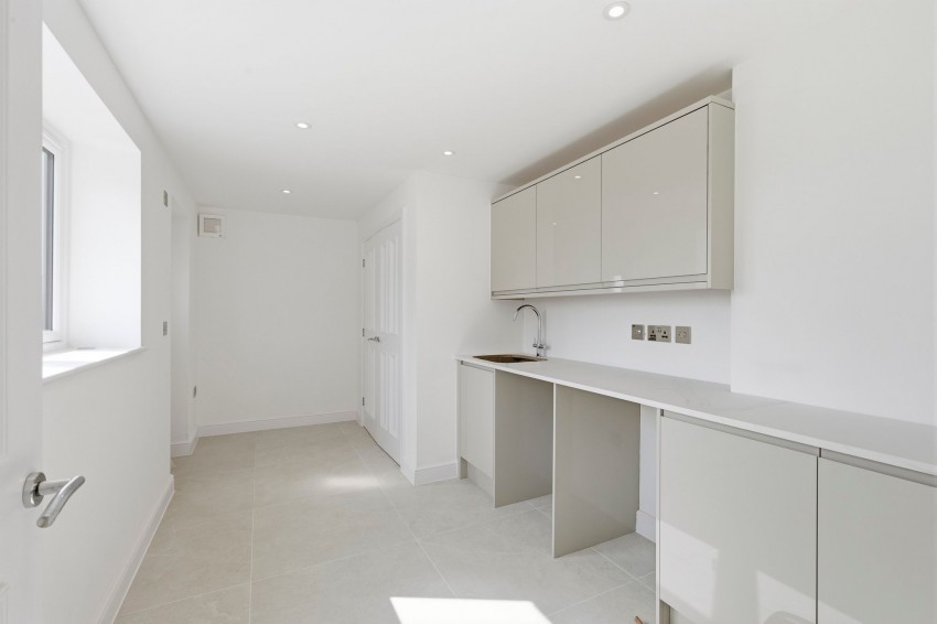 Images for Oak Gardens, Bunbury, CW6