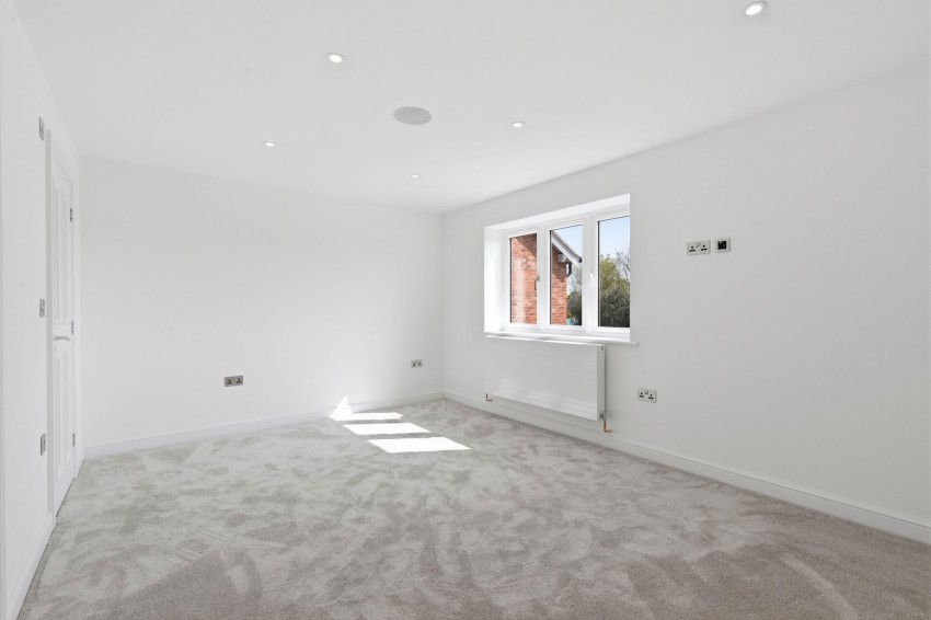 Images for Oak Gardens, Bunbury, CW6