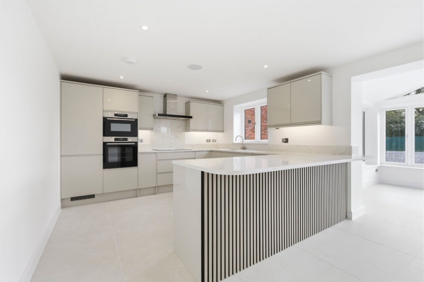 Images for Oak Gardens, Bunbury, CW6