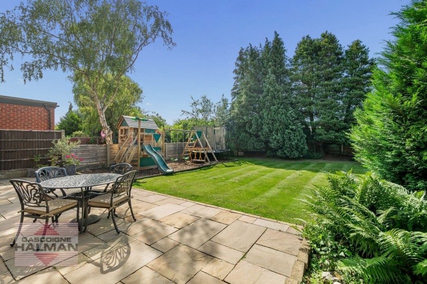 Images for Cecil Avenue, Sale, M33