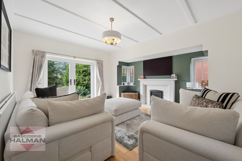 Images for Cecil Avenue, Sale, M33