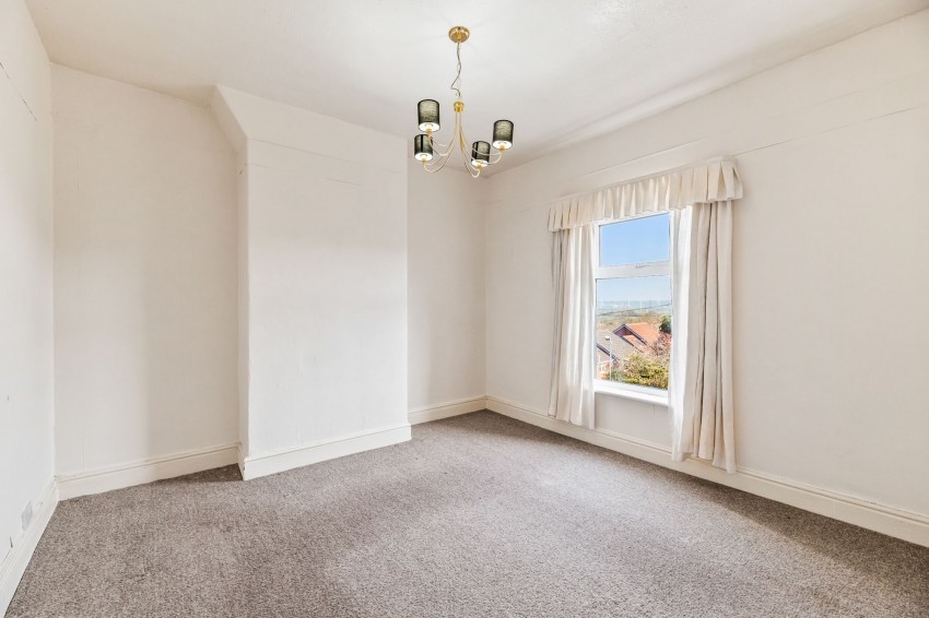 Images for Grove Bank, Helsby, WA6