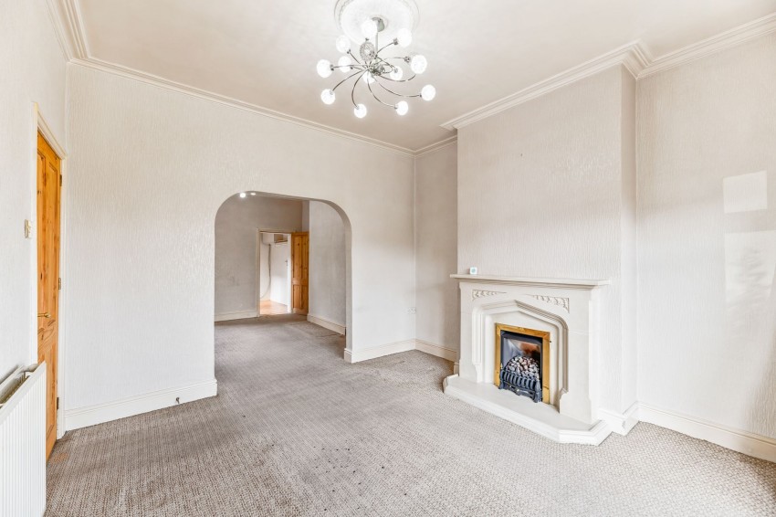 Images for Grove Bank, Helsby, WA6