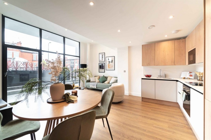 Images for 126-150 Washway Road, Sale, M33