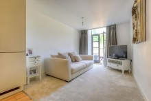 Images for Kinderlee Way, Chisworth, SK13