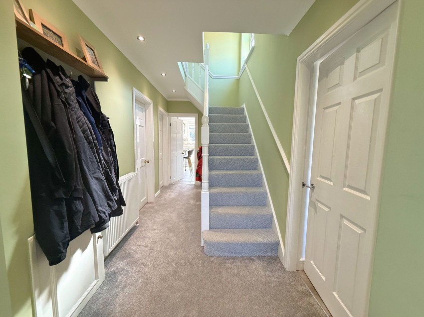 Images for Okehampton Crescent, Sale, M33