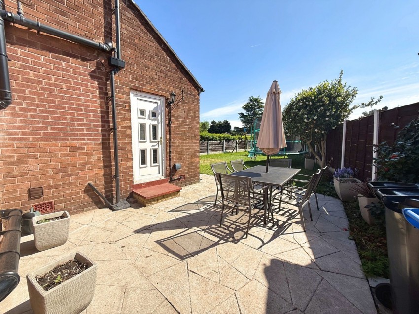 Images for Okehampton Crescent, Sale, M33