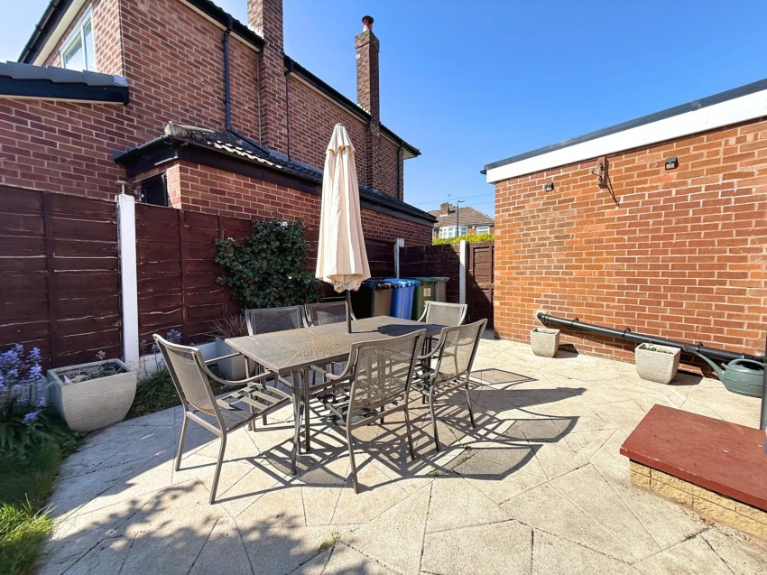 Images for Okehampton Crescent, Sale, M33