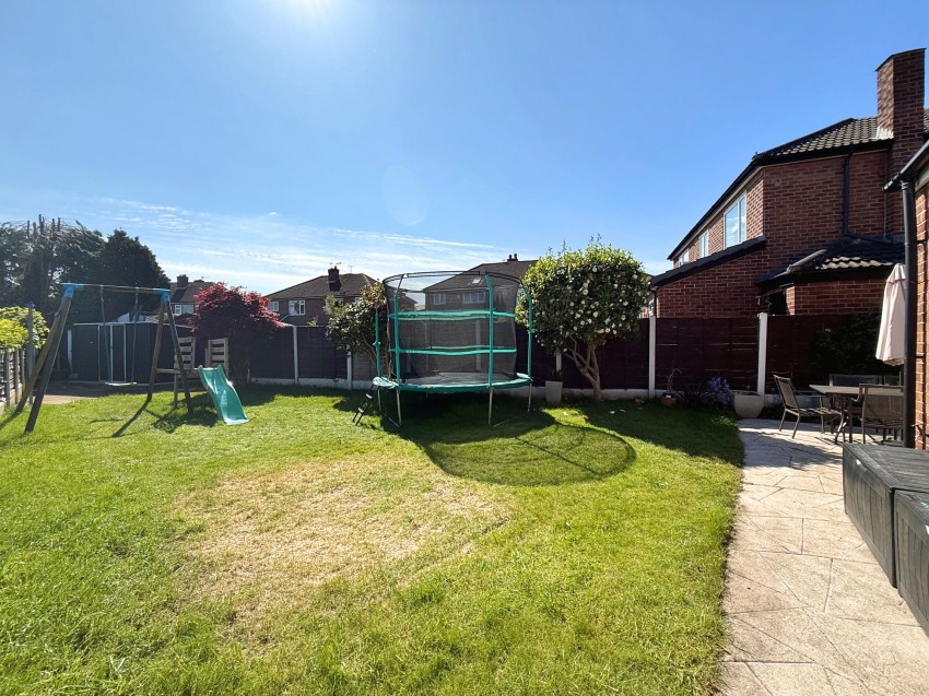 Images for Okehampton Crescent, Sale, M33