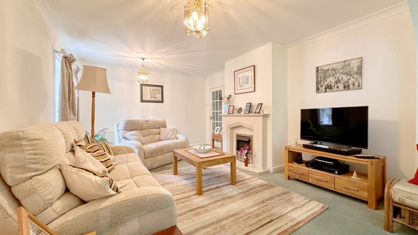Images for Parklands Way, Poynton, SK12