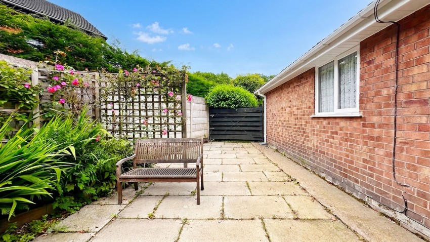 Images for Parklands Way, Poynton, SK12