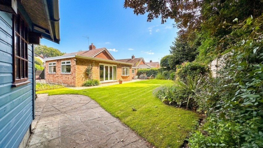 Images for Parklands Way, Poynton, SK12