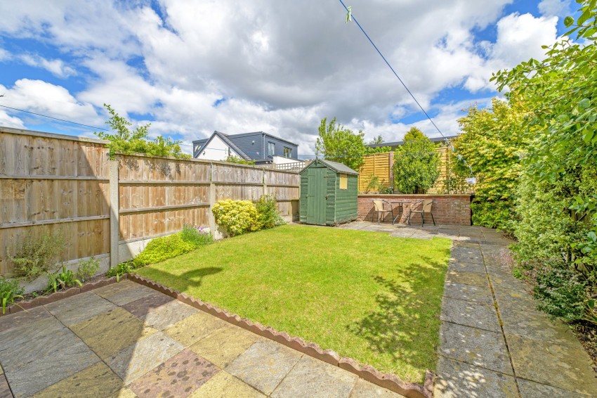 Images for Hawthorne Road, Frodsham, WA6