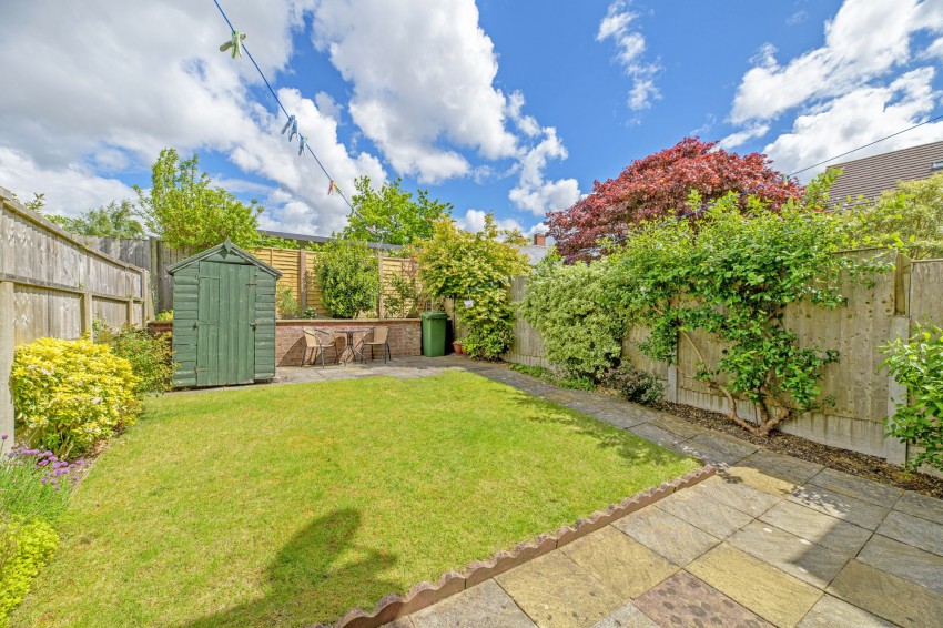 Images for Hawthorne Road, Frodsham, WA6