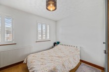 Images for Hawthorne Road, Frodsham, WA6