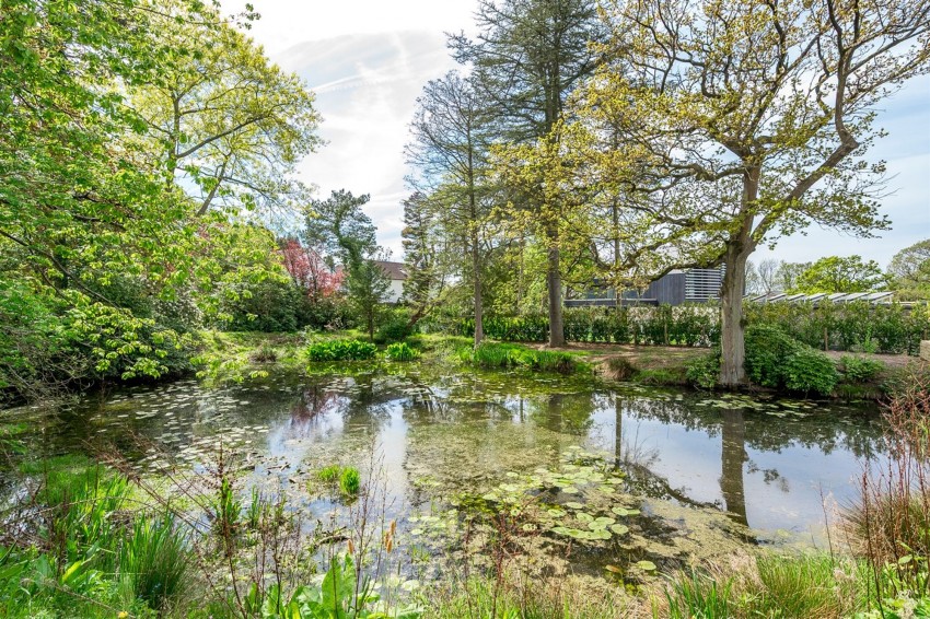 Images for Heybridge Lane, Prestbury, SK10