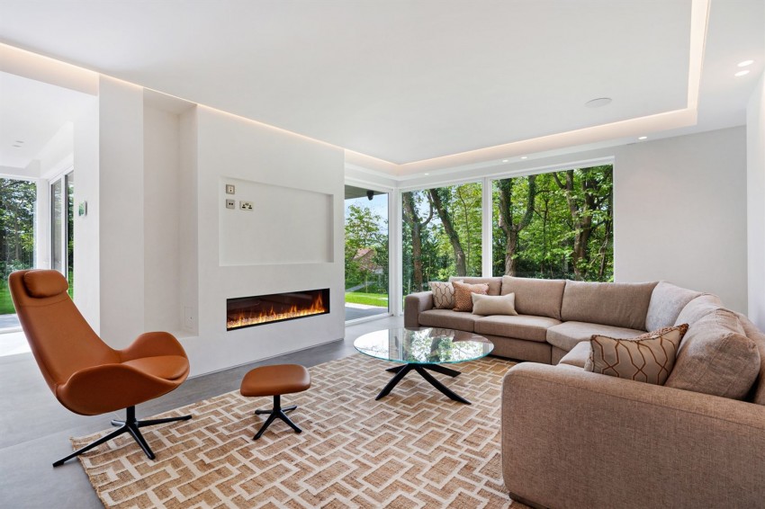 Images for Heybridge Lane, Prestbury, SK10