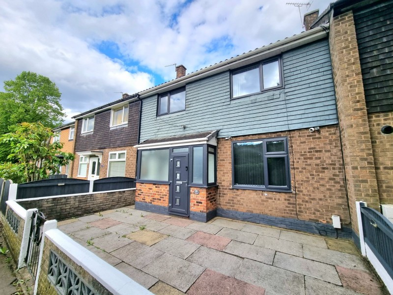 Bramble Walk, Sale, M33