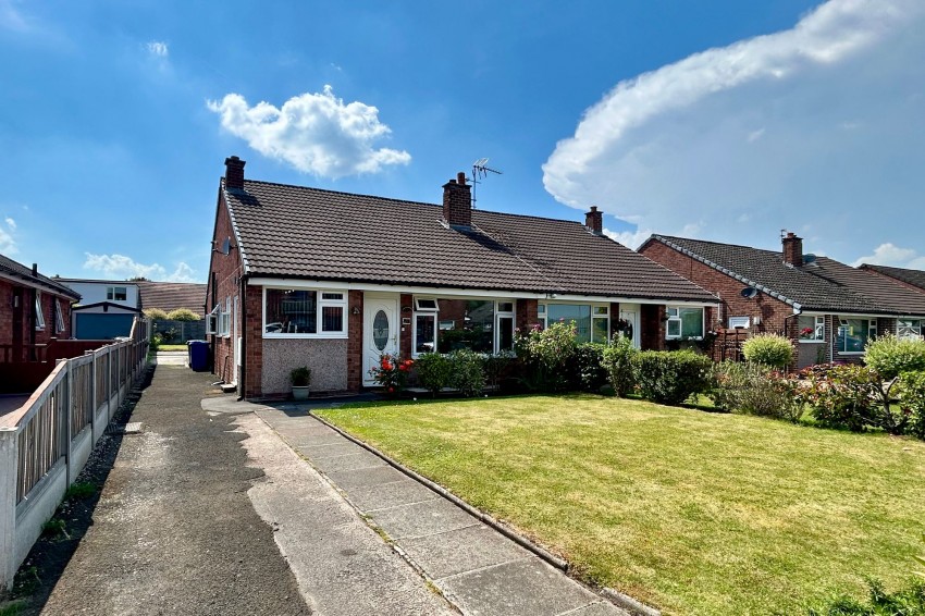 Images for Birchdale Avenue, Heald Green, SK8