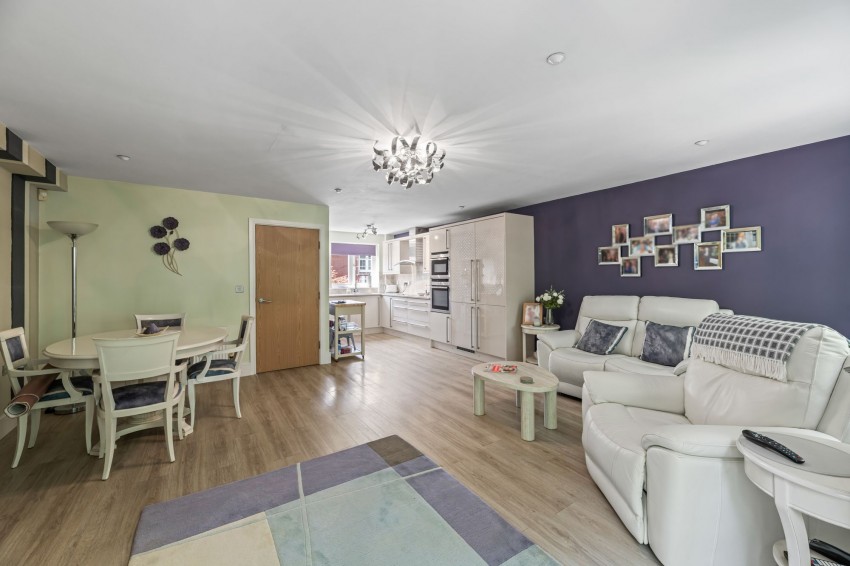 Images for Hill View Mews, Frodsham, WA6