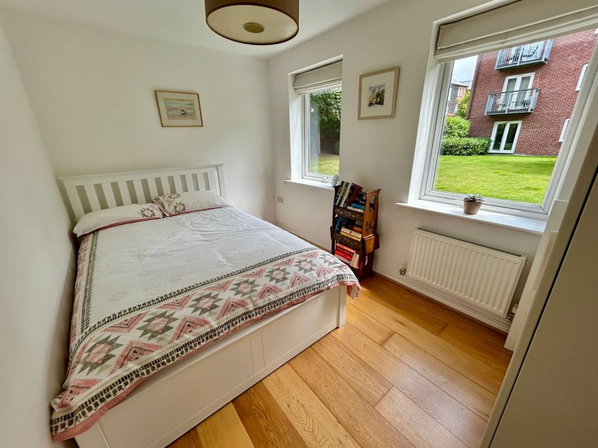 Images for 33 Highmarsh Crescent, West Didsbury, M20