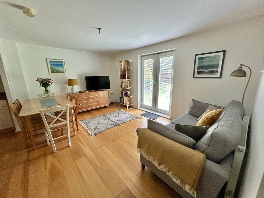 Images for 33 Highmarsh Crescent, West Didsbury, M20